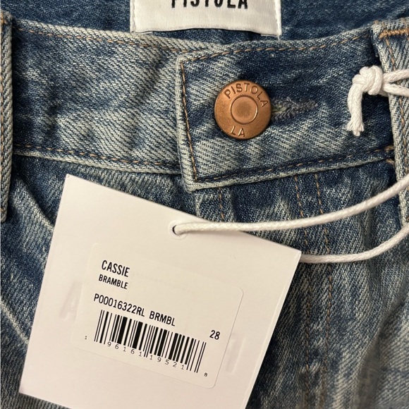 Pistola Cassie collection - light wash women's premium jeans. Straight leg. NWT - Picture 4 of 5